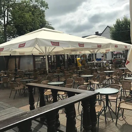 Astoria فندق مبيت وإفطار Chłopy