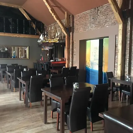 فندق مبيت وإفطار Astoria Chłopy