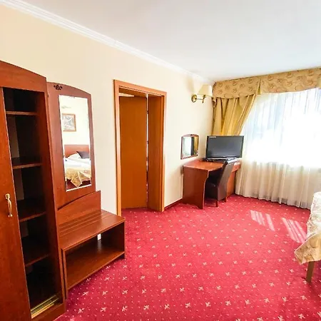 Astoria فندق مبيت وإفطار